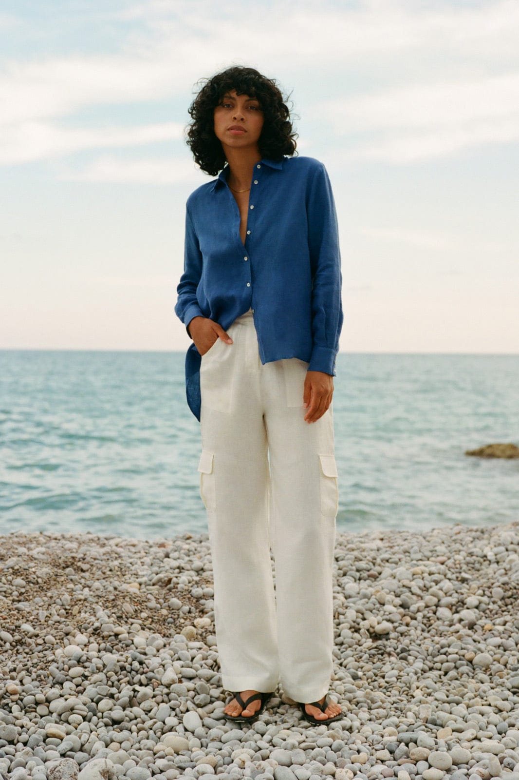 arkitaip Blouses The Gina Oversized Shirt in Klein blue