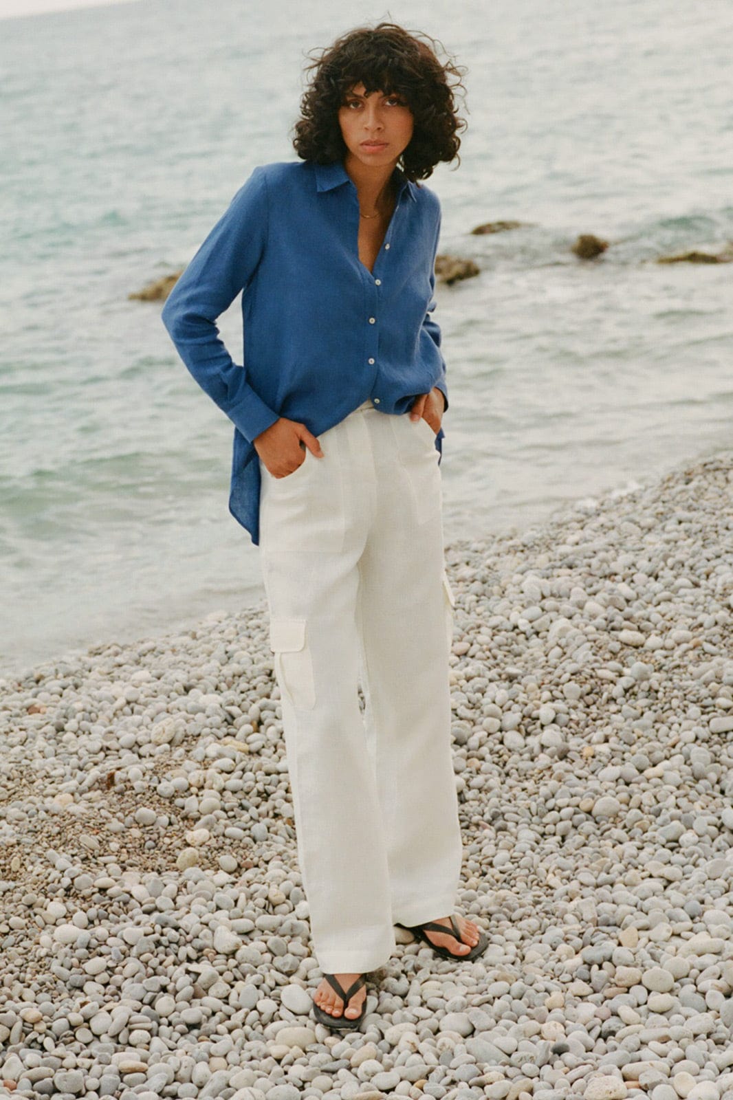 arkitaip Blouses The Gina Oversized Shirt in Klein blue