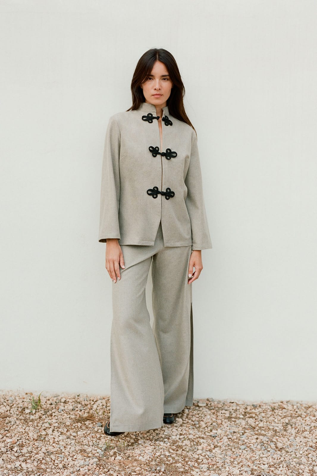 arkitaip Trousers The Lena Wide-Leg Wool Trousers with side slit in beige
